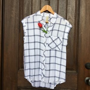 Adorable Allison Joy plaid shirt